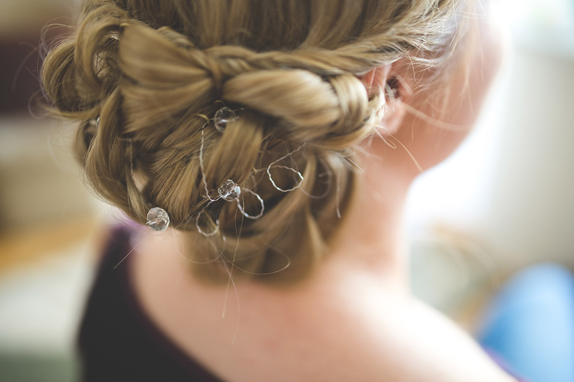 Shout Out: Hair stylist in Western Springs planning her wedding
