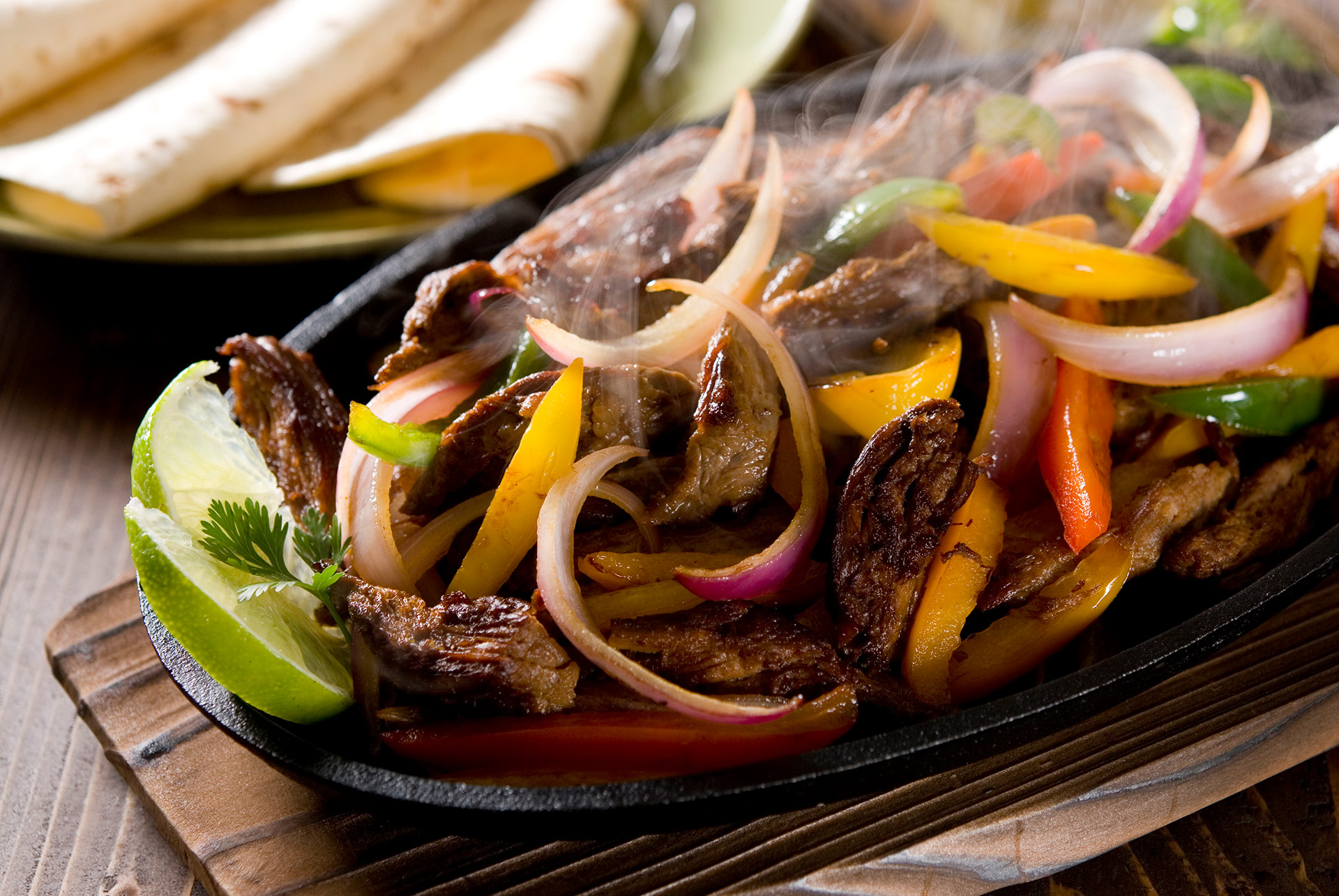 Sizzling Steak Fajita Simple 20 Minutes Recipe